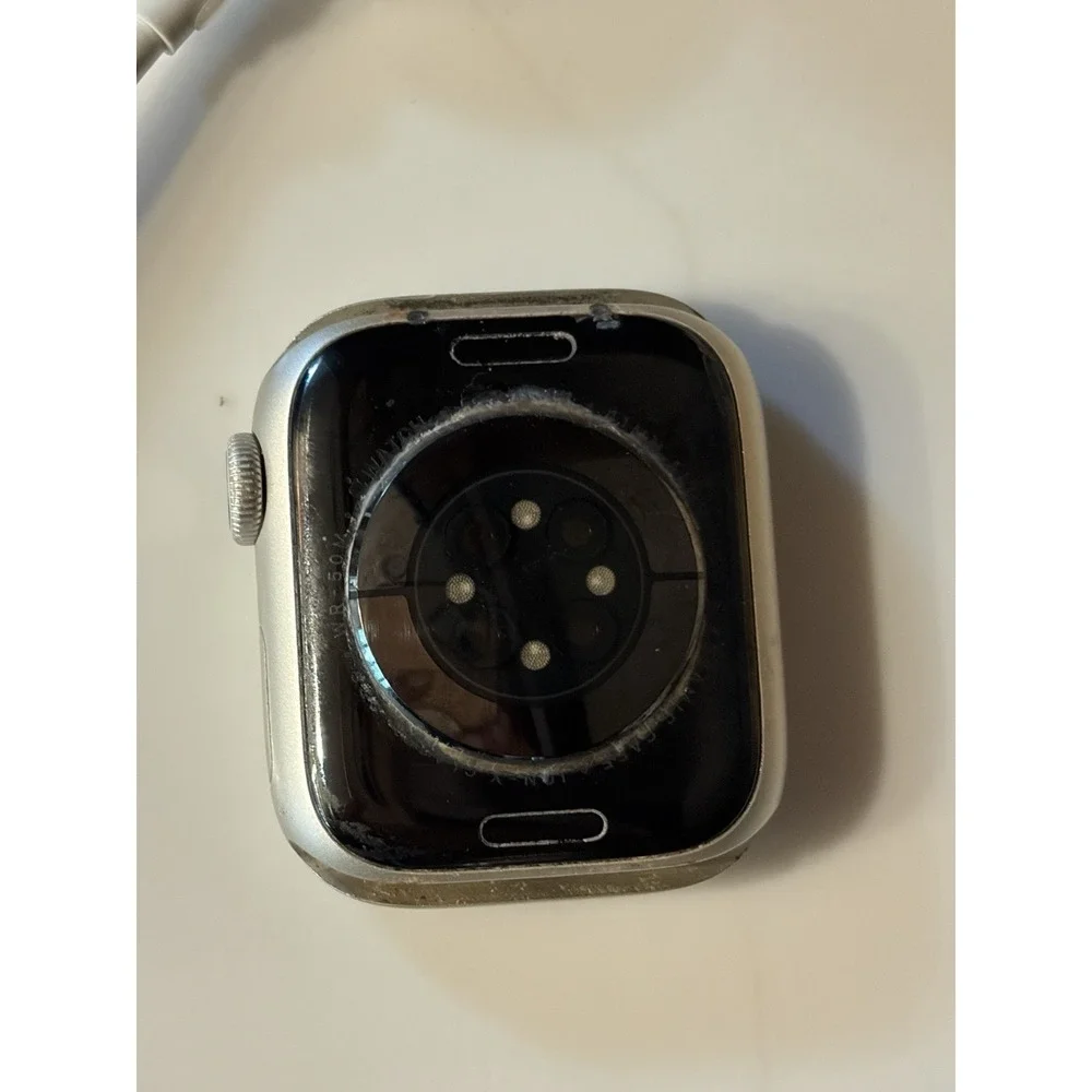 Apple Watch Series 7 41MM Silver Aluminum Case Starlight Sport Band See Descrip*